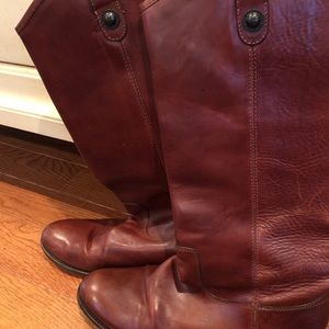 Women’s Frye boots